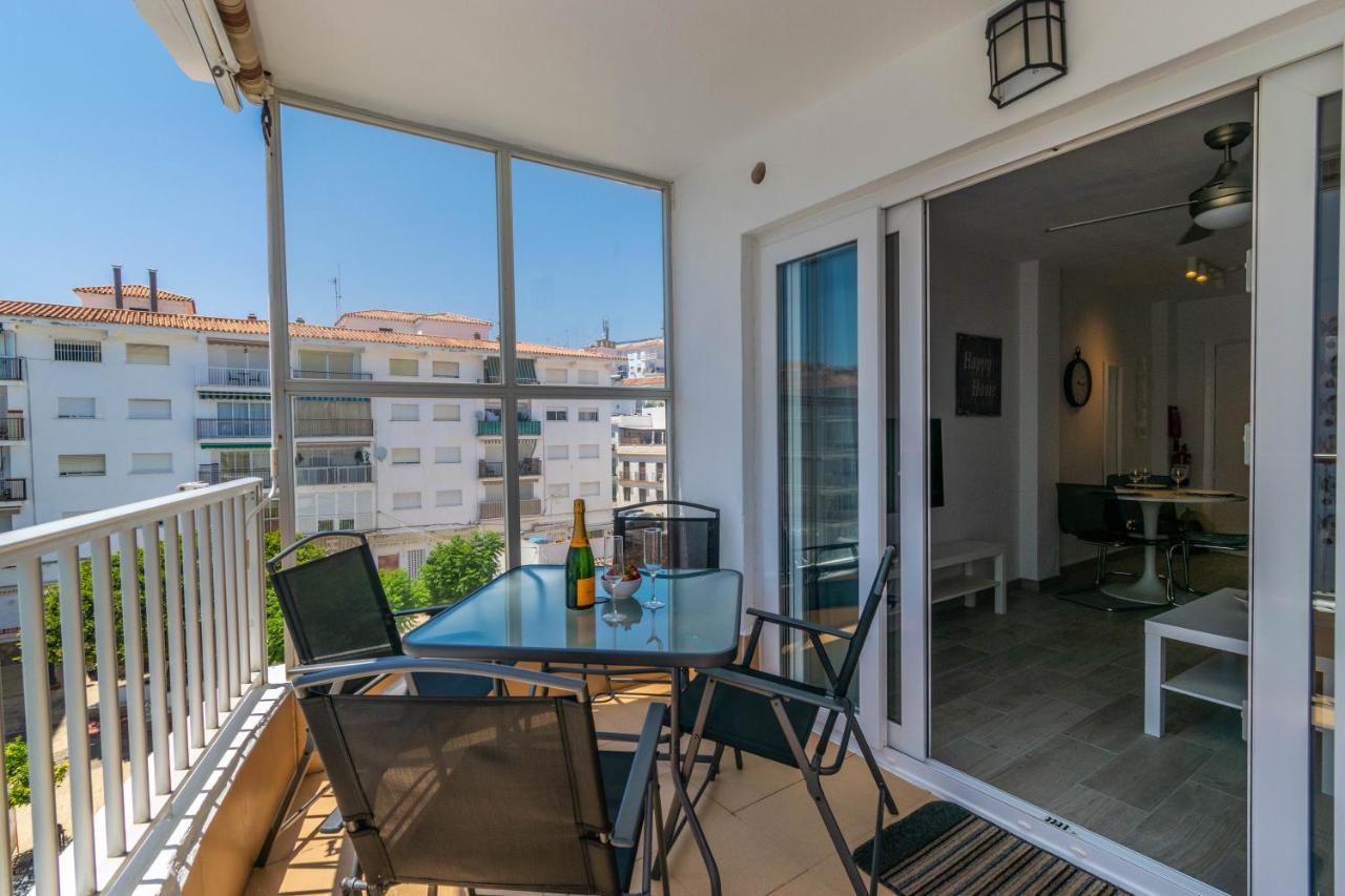 Acapulco Playa -Nerja Apartment Exterior photo